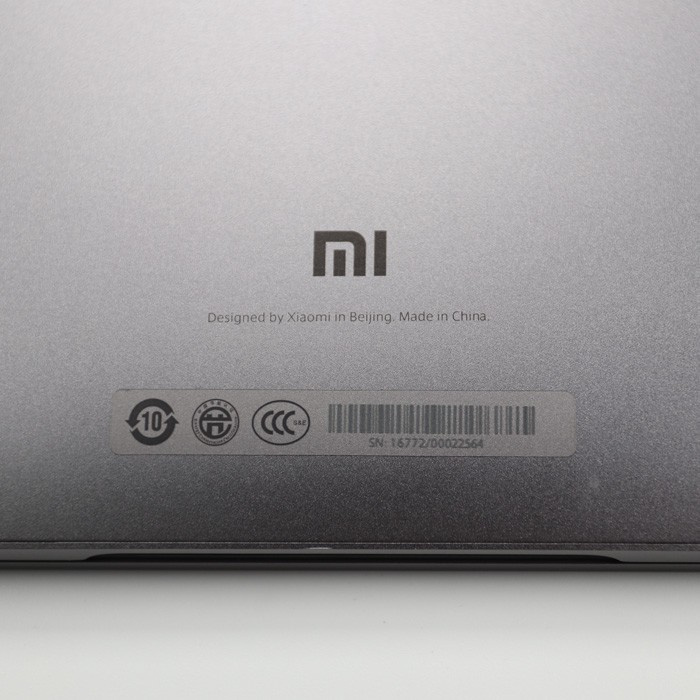 9新 小米笔记本pro 15.6英寸 i7-8550u 8g内存 256g固态